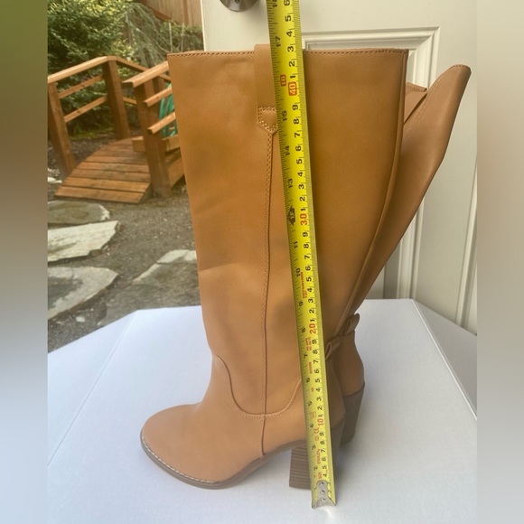 New Universal Thread light brown knee high boots - Picture 8 of 13